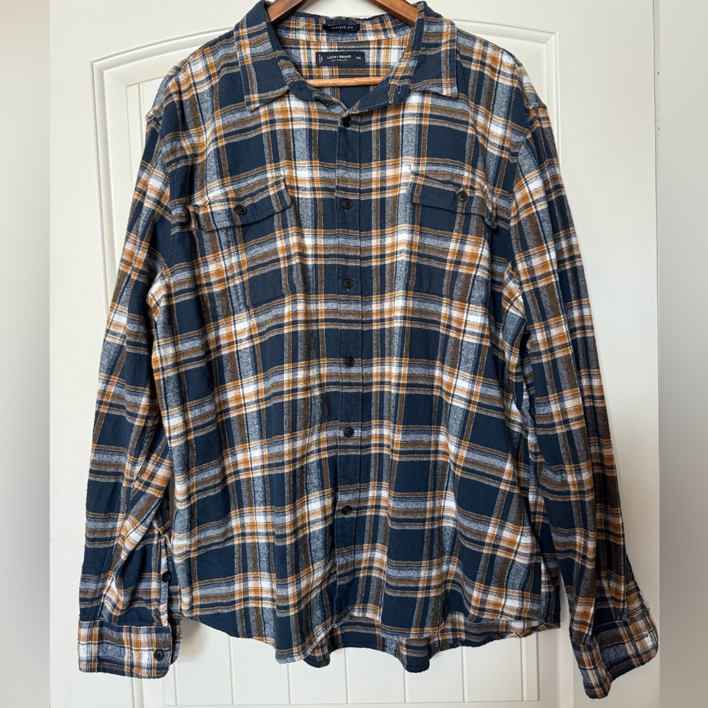 Men’s Lucky Brand Navy Flannel. Size 2XL.